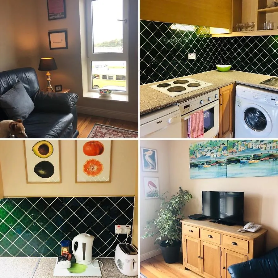 Bed & Breakfast The Waterside B&B Westport
